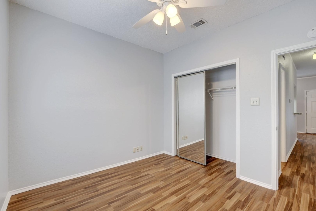 2804 Rio Grande St - Photo 13