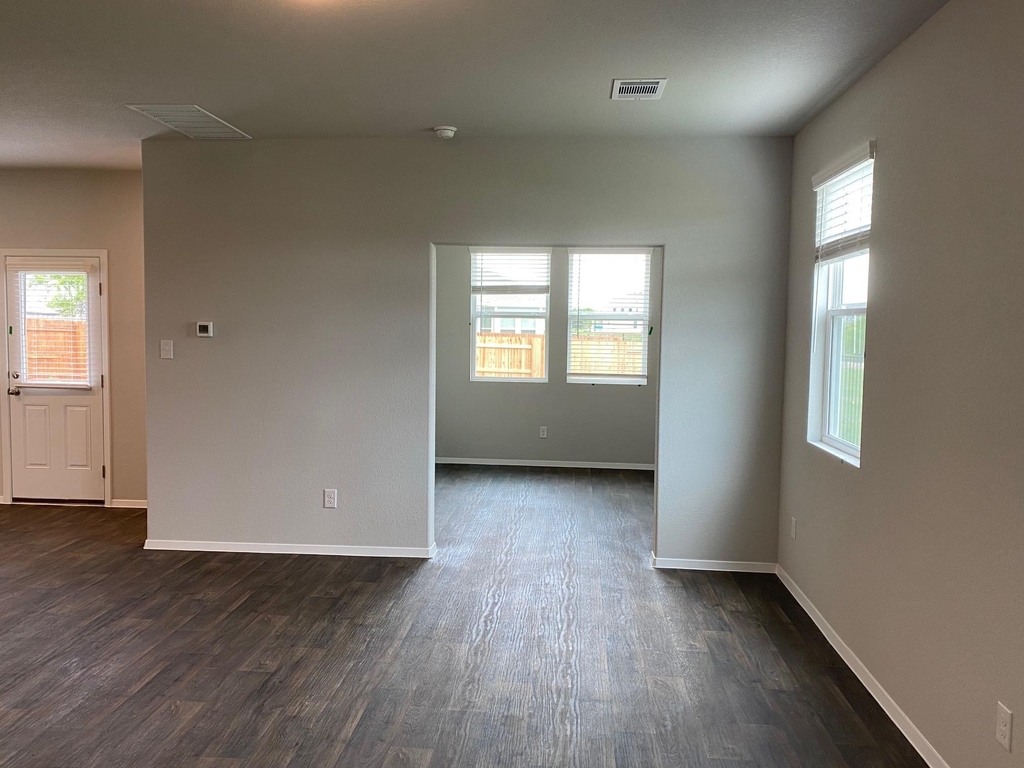 145 Free Stone Dr - Photo 12