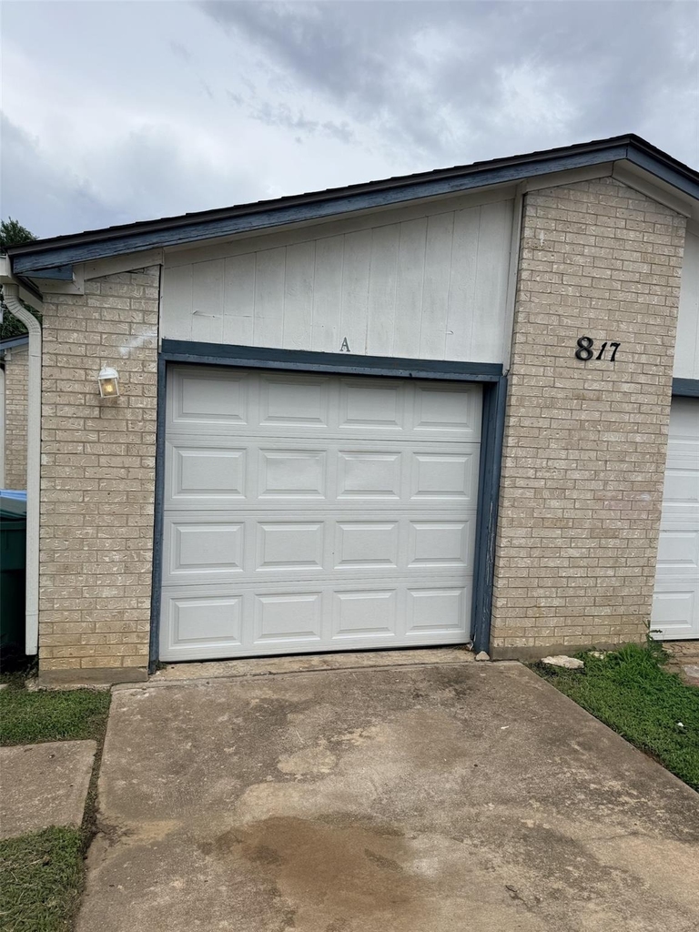 817 Lloyd Ln - Photo 13