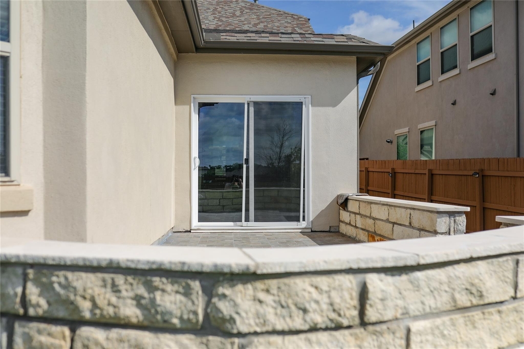 112 Rosebush Dr - Photo 34