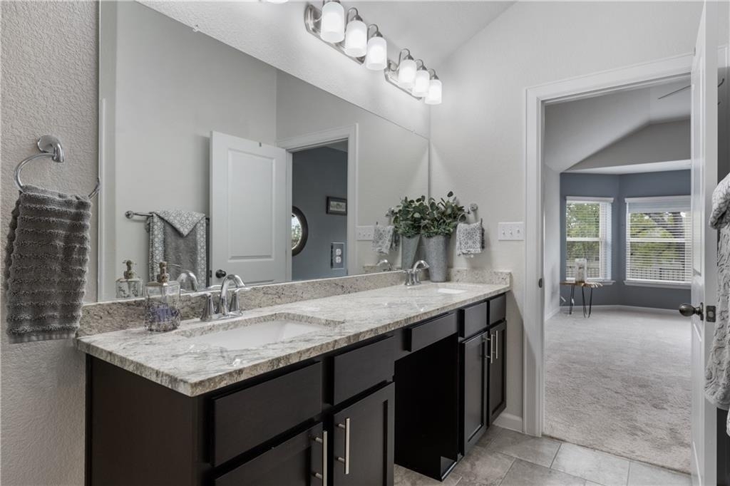 242 Krupp Ave - Photo 22