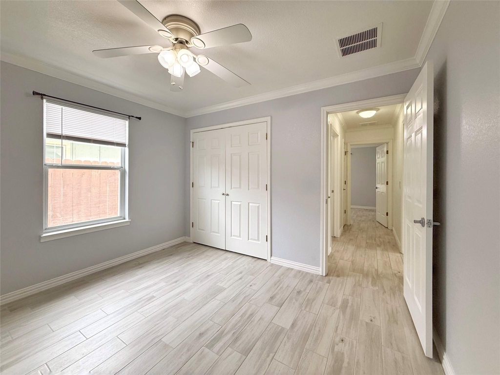 6915 Villita Avenida St - Photo 13