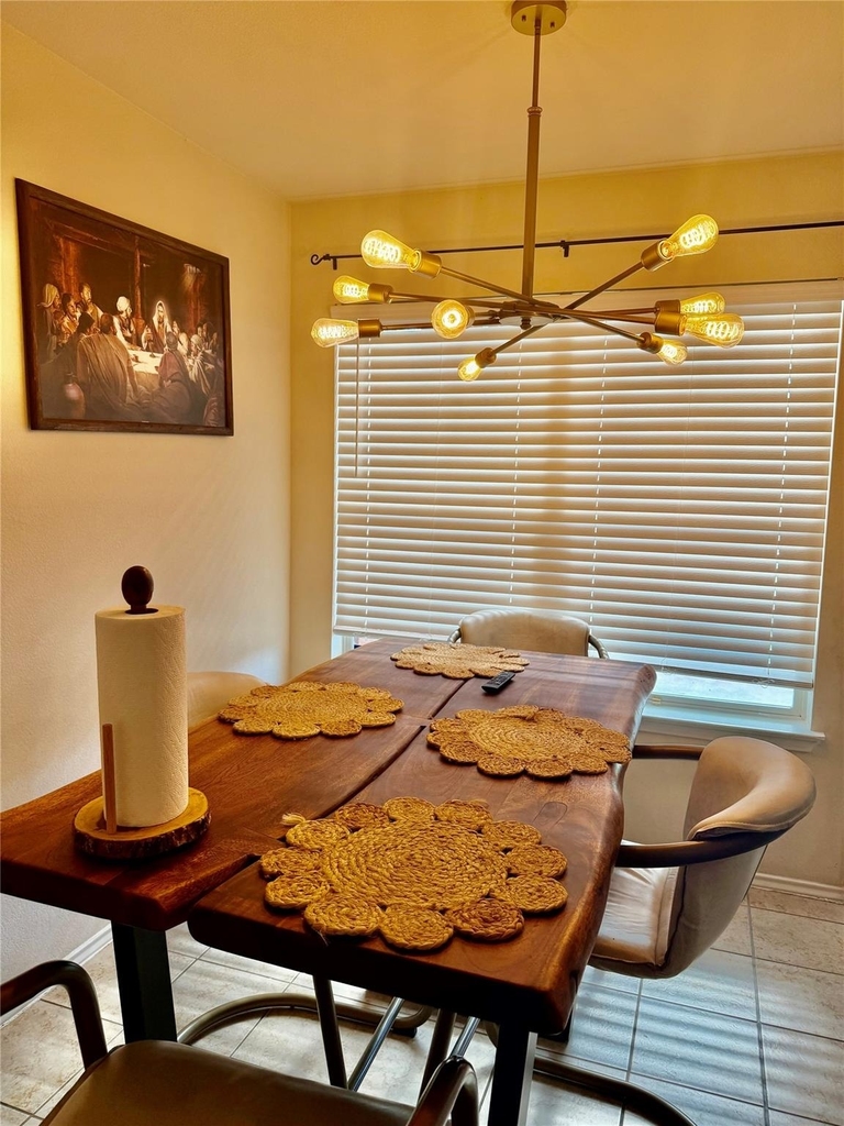 1247 Shadow Creek Blvd - Photo 4