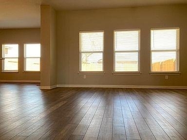 505 Washington Dr - Photo 2