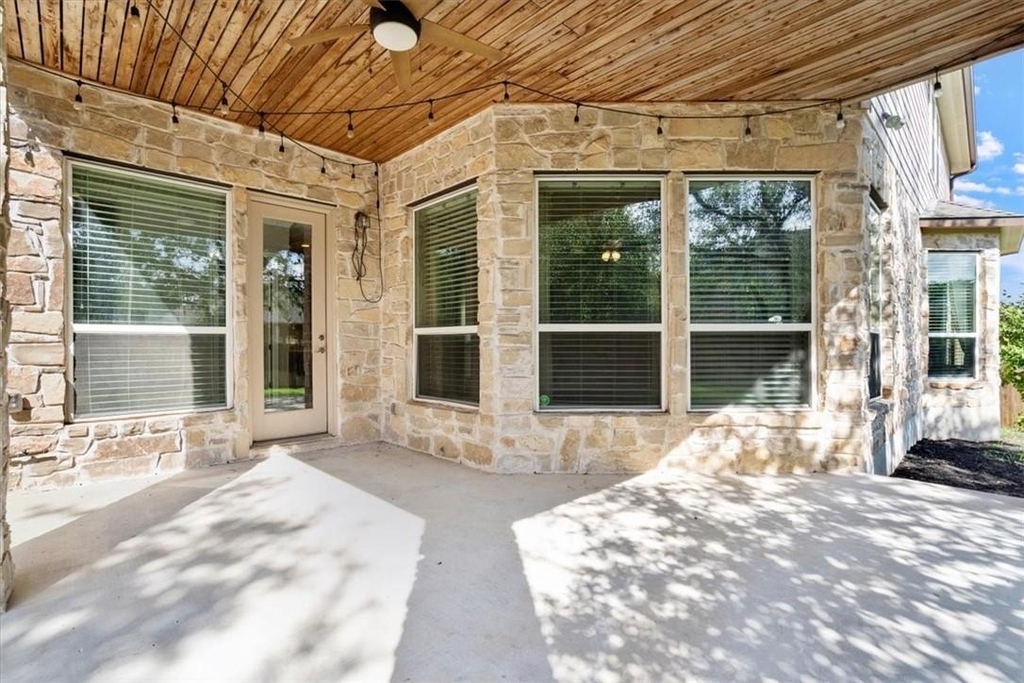 409 Spanish Mustang Dr - Photo 32