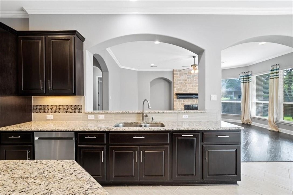 409 Spanish Mustang Dr - Photo 8