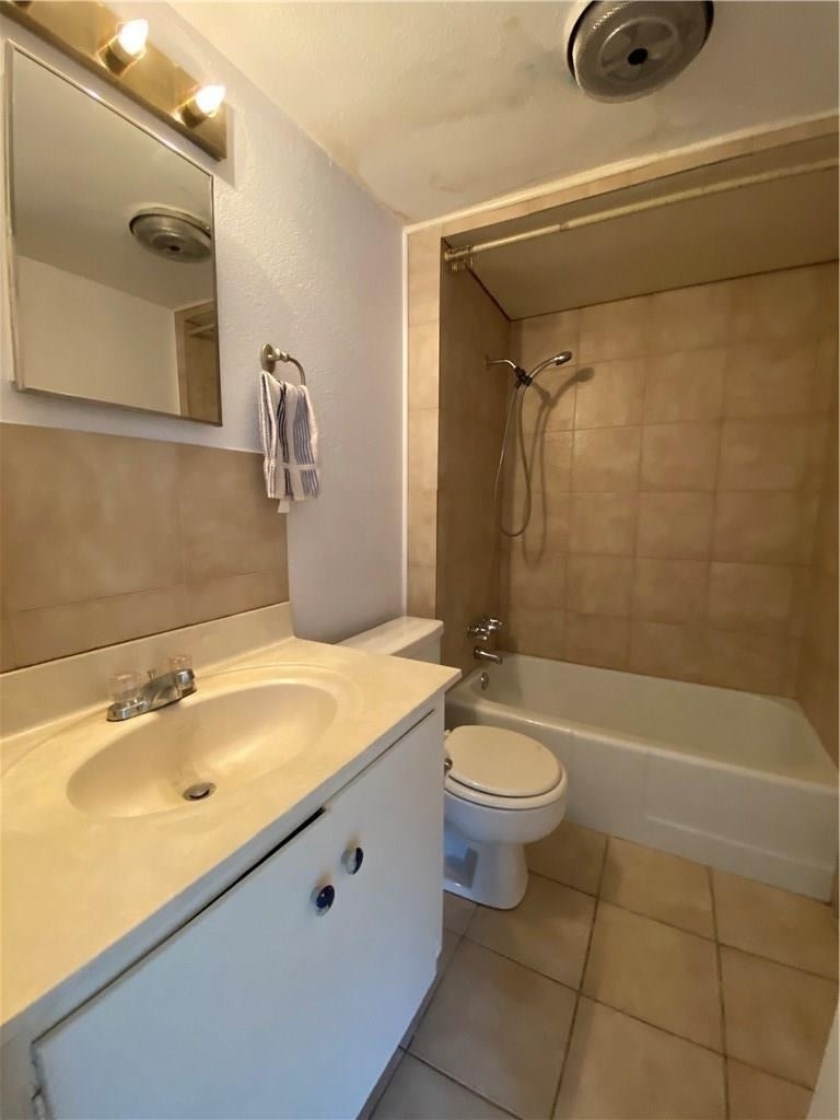 2408 Longview St - Photo 7