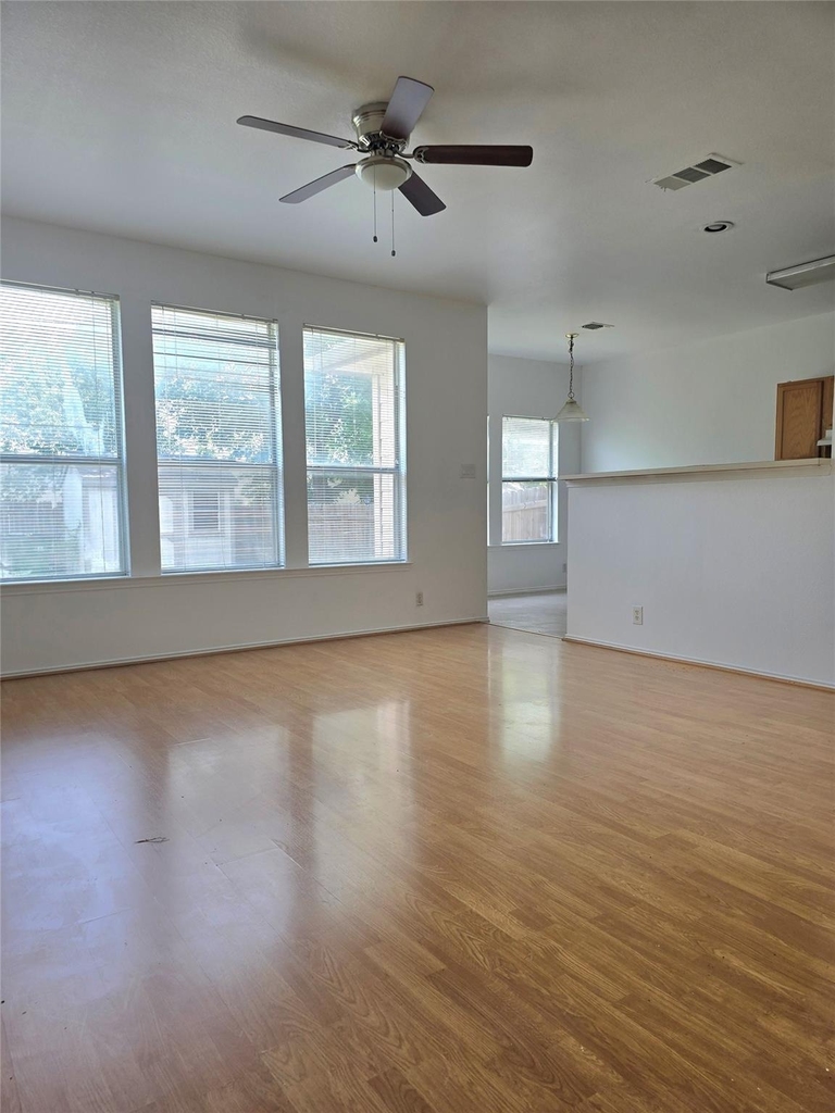 2837 Southampton Way - Photo 1