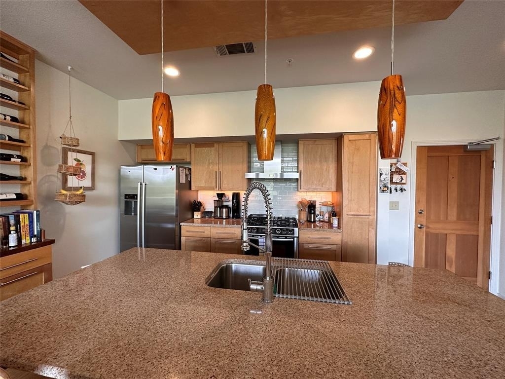 1600 Barton Springs Rd - Photo 4