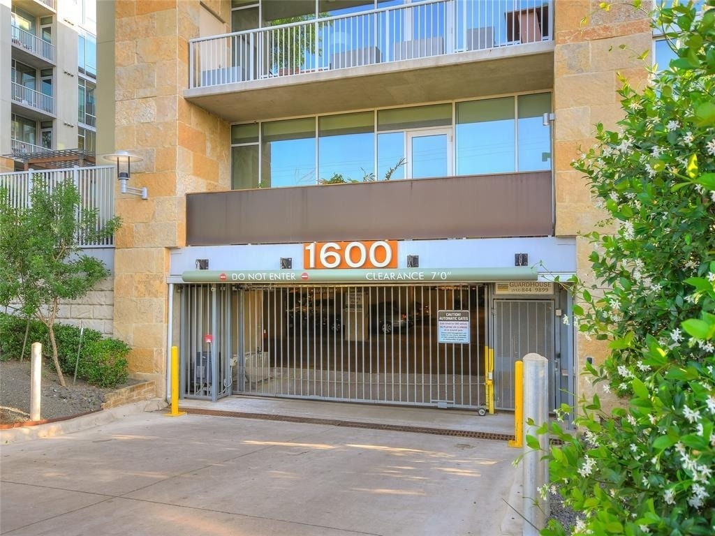 1600 Barton Springs Rd - Photo 13
