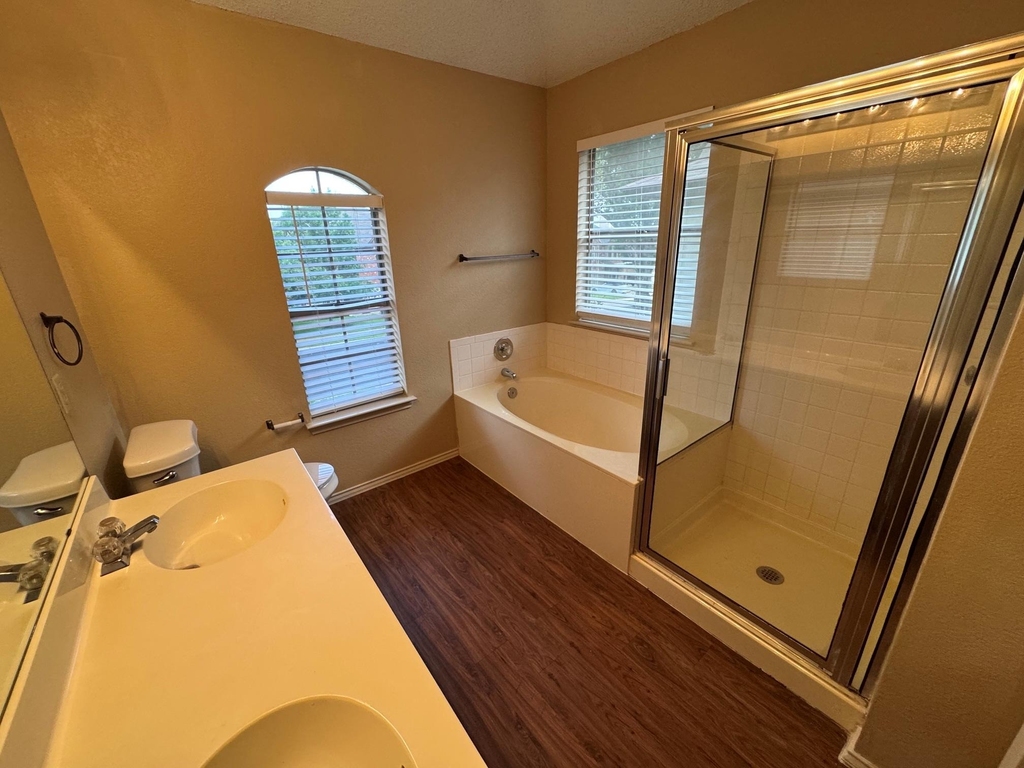 4236 Iriona Bnd - Photo 10