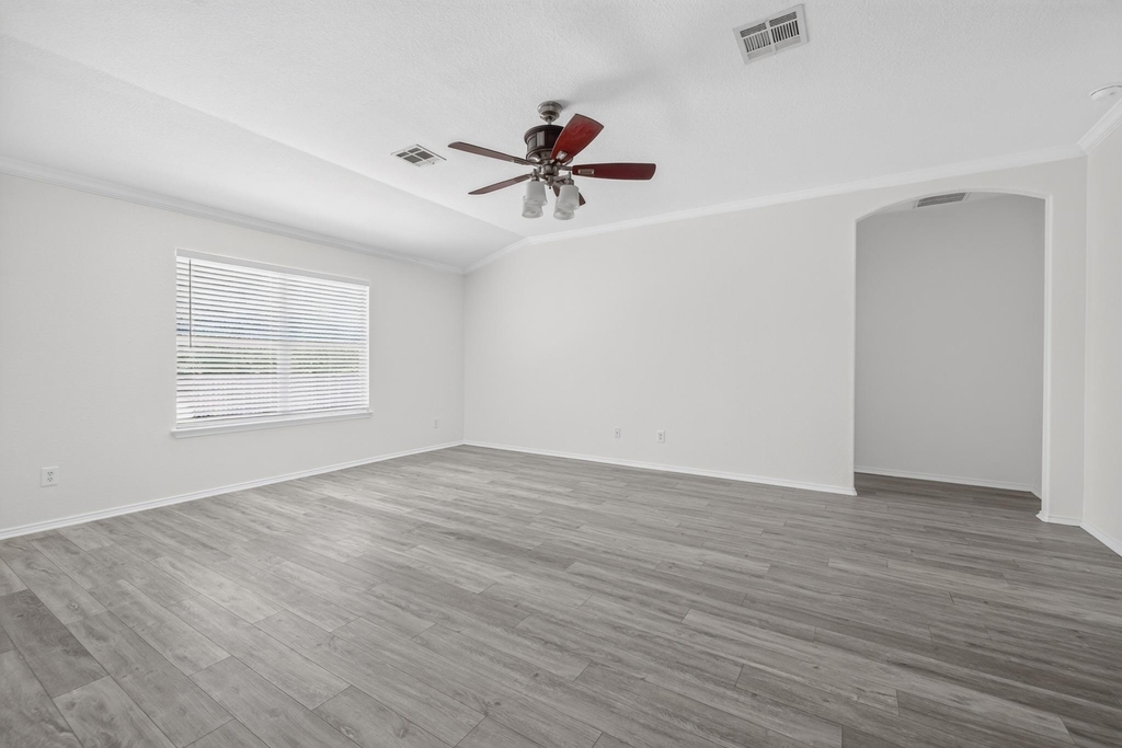 315 Waterlily Way - Photo 12