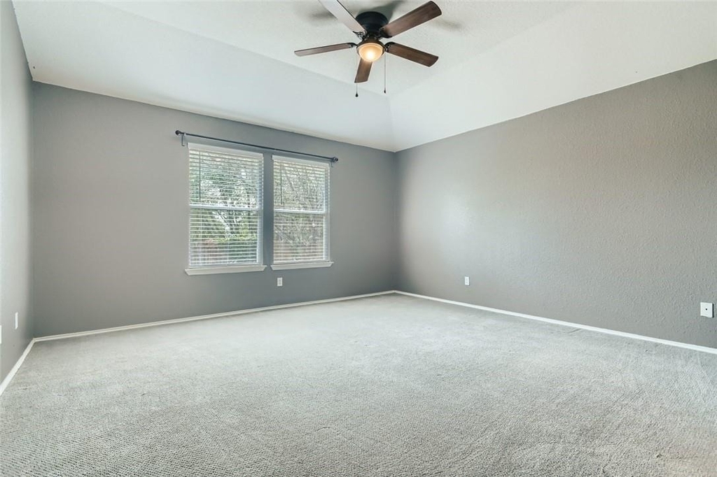 315 Waterlily Way - Photo 6