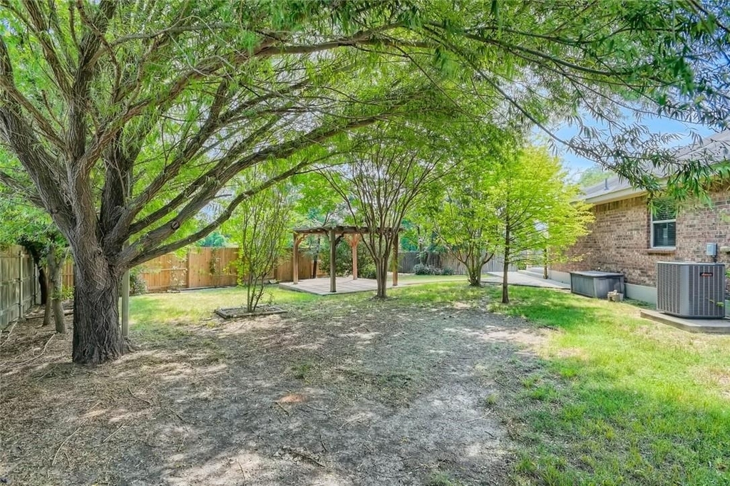 315 Waterlily Way - Photo 10