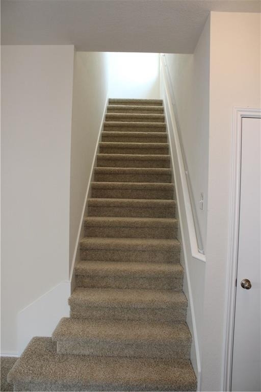 15108 Kent Justin Dr - Photo 2
