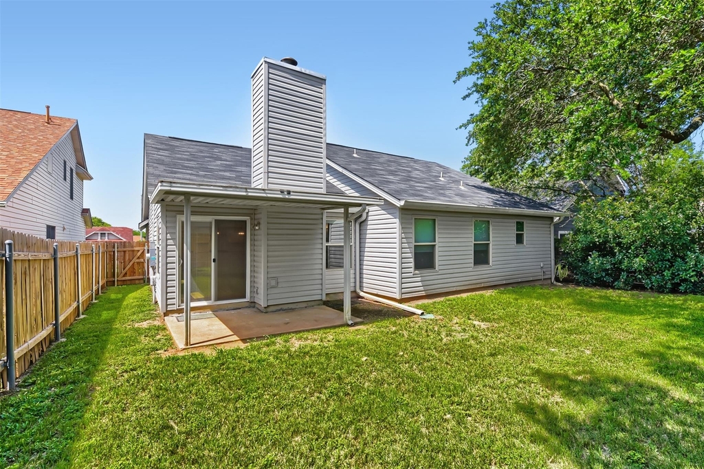 2608 Piping Rock Trl - Photo 24