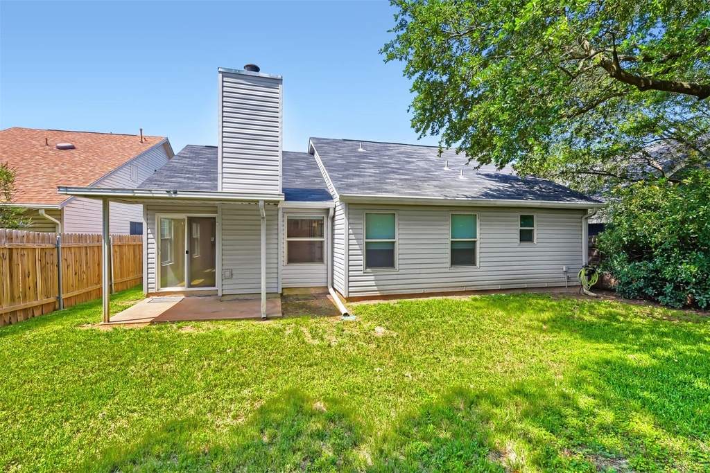 2608 Piping Rock Trl - Photo 25