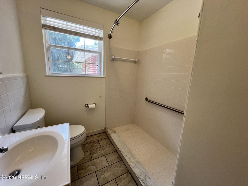 1377 Tiber Avenue - Photo 32