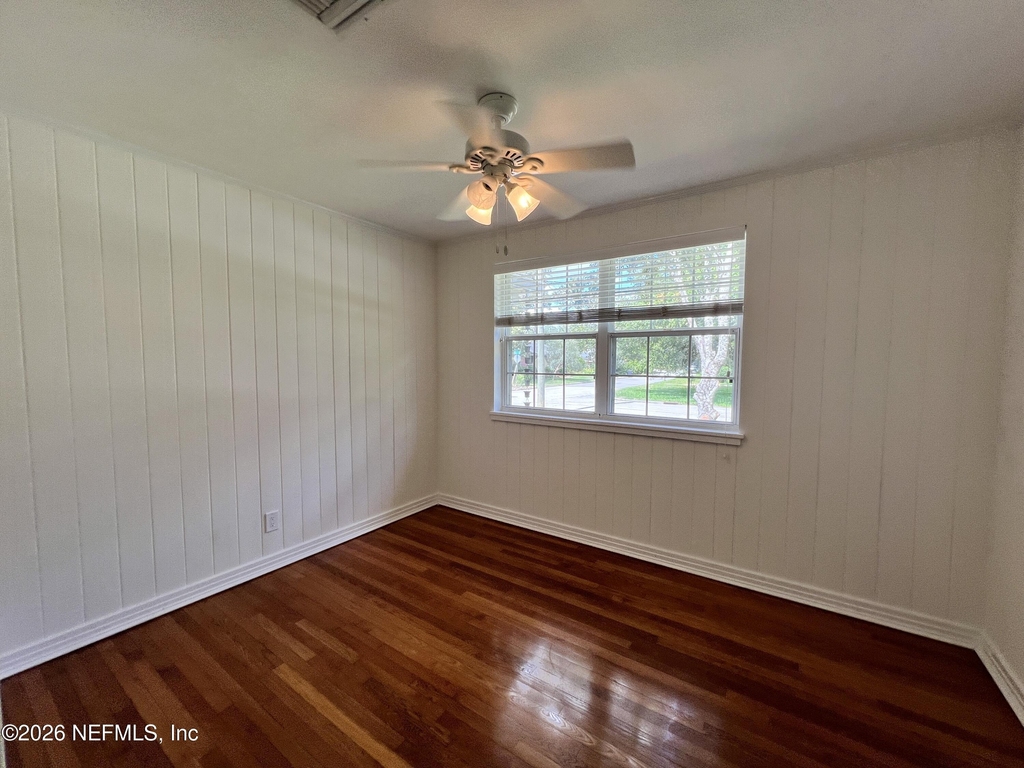 1377 Tiber Avenue - Photo 20