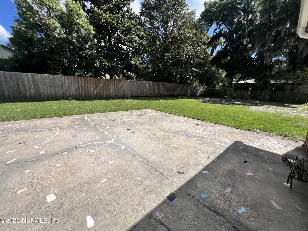 1377 Tiber Avenue - Photo 36