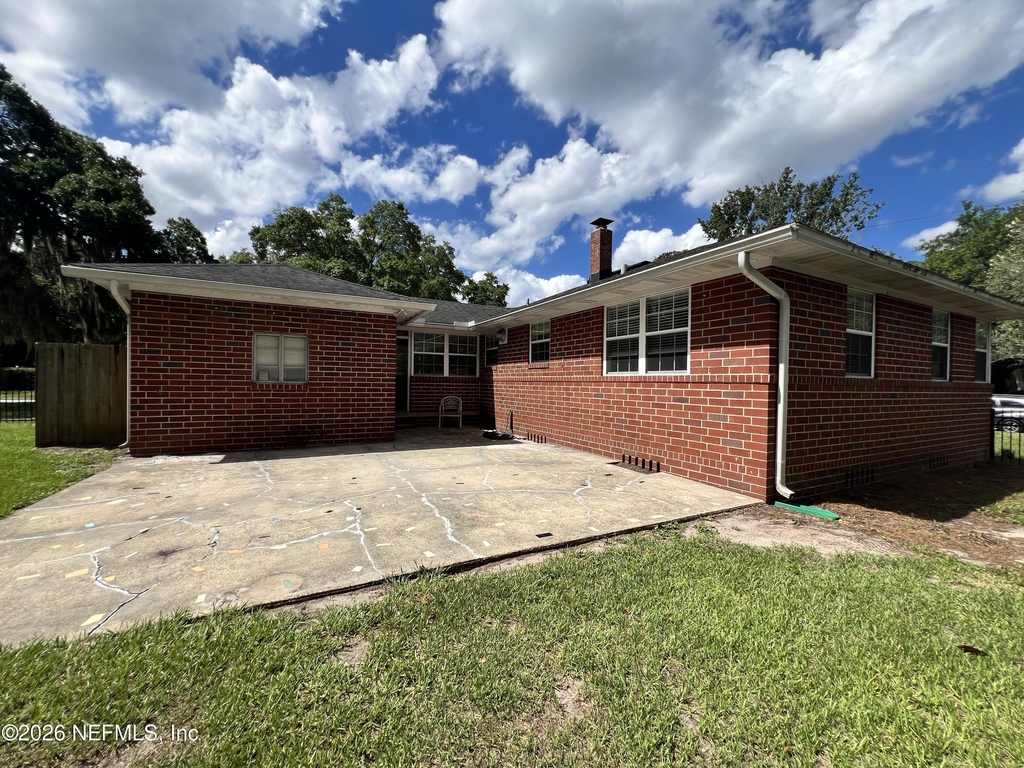1377 Tiber Avenue - Photo 38