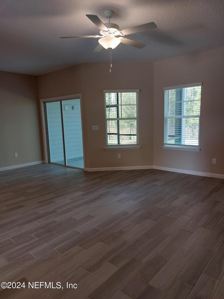 12866 Josslyn Lane - Photo 7