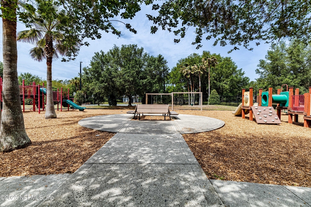 575 Oakleaf Plantation Parkway - Photo 39
