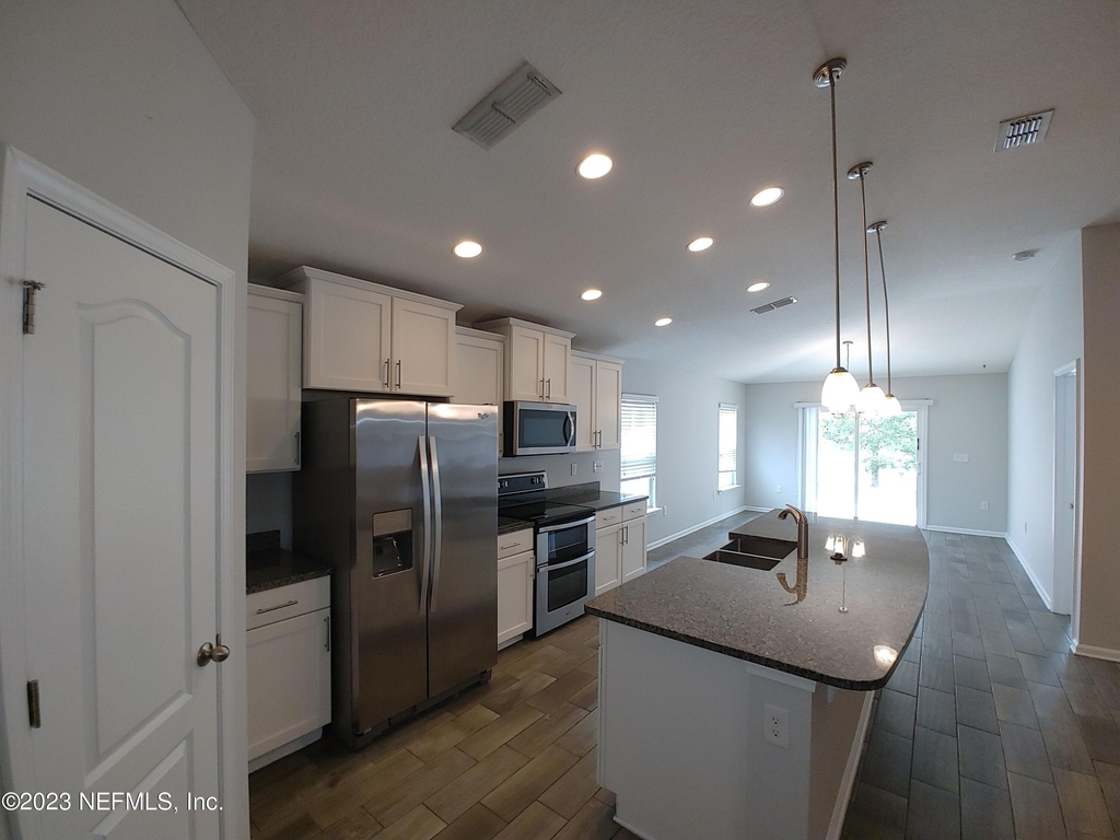 208 Midway Park Drive - Photo 11