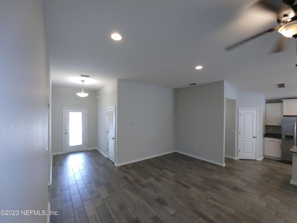 208 Midway Park Drive - Photo 9