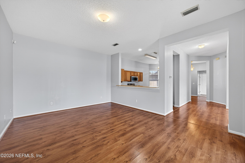 6377 Island Forest Drive - Photo 11