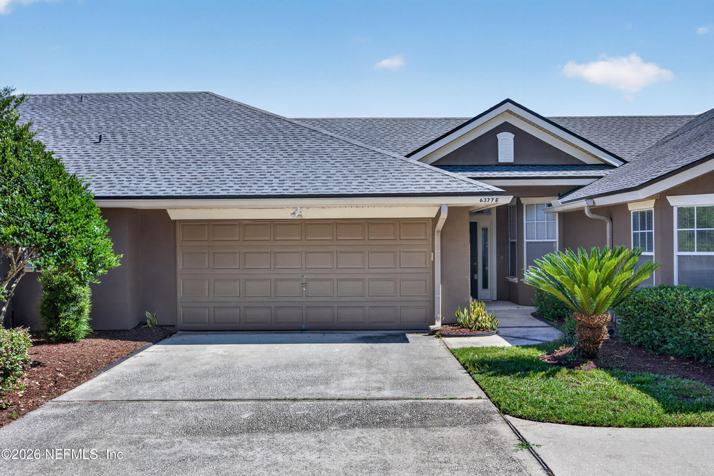 6377 Island Forest Drive - Photo 1