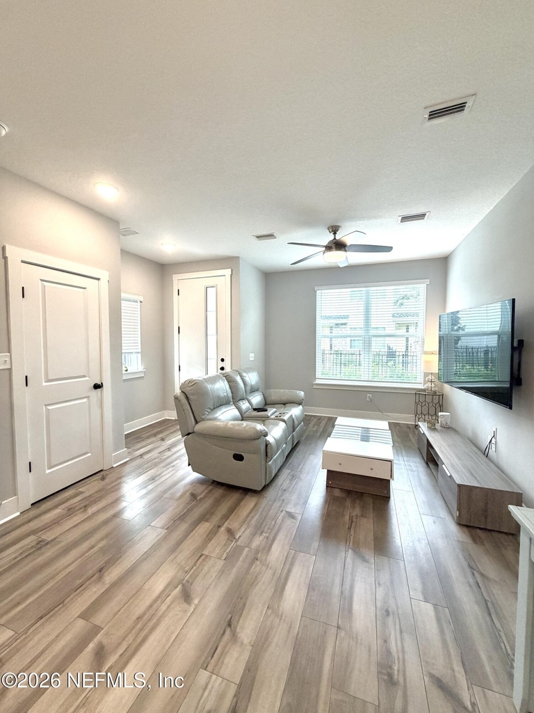 11103 Diffusion Court - Photo 11