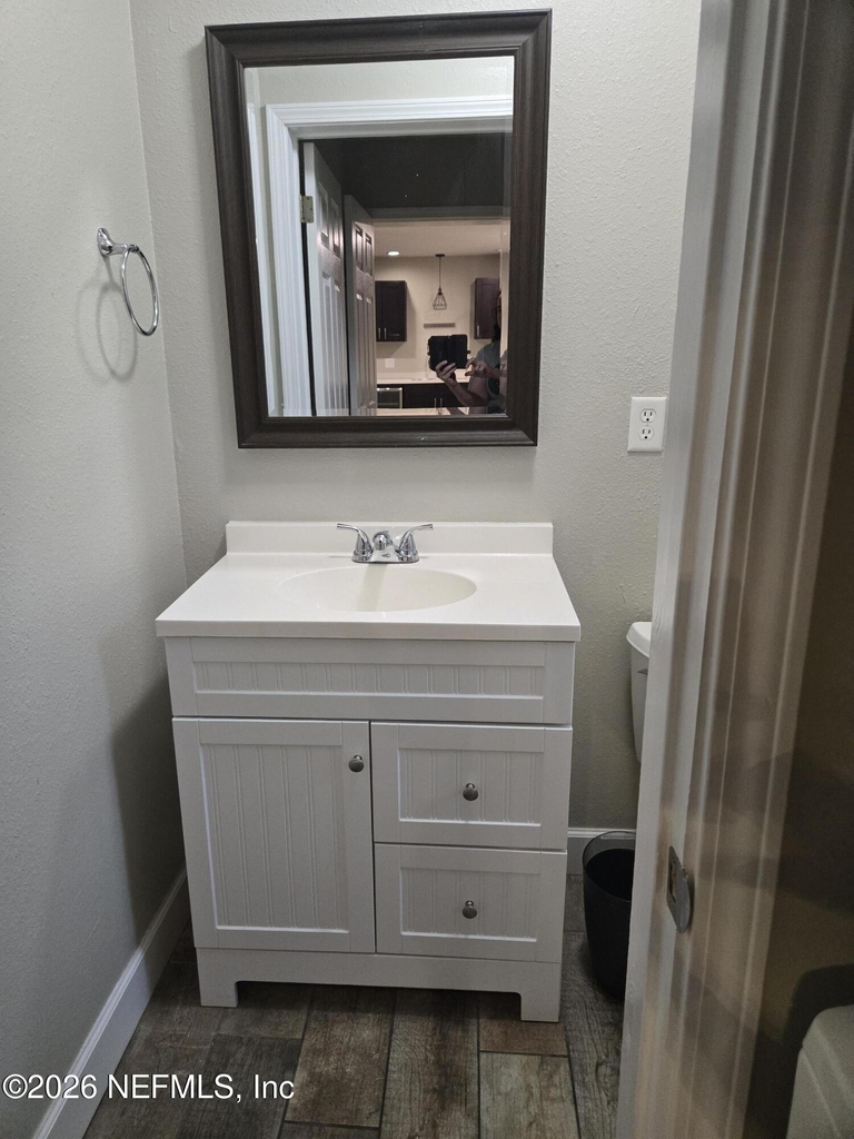 615 Luna Court - Photo 21