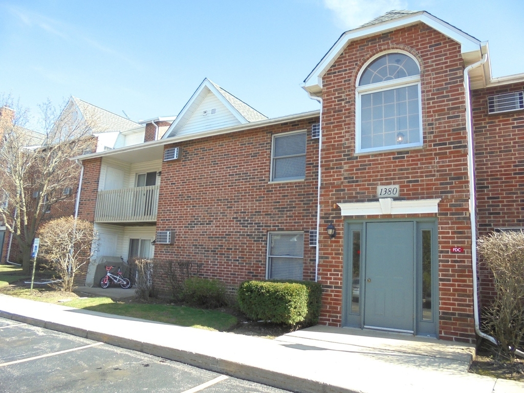 1380 Cunat Court - Photo 0