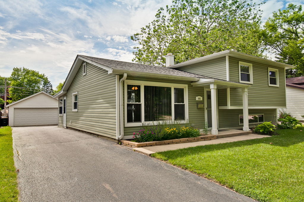 648 N Greenview Avenue - Photo 0