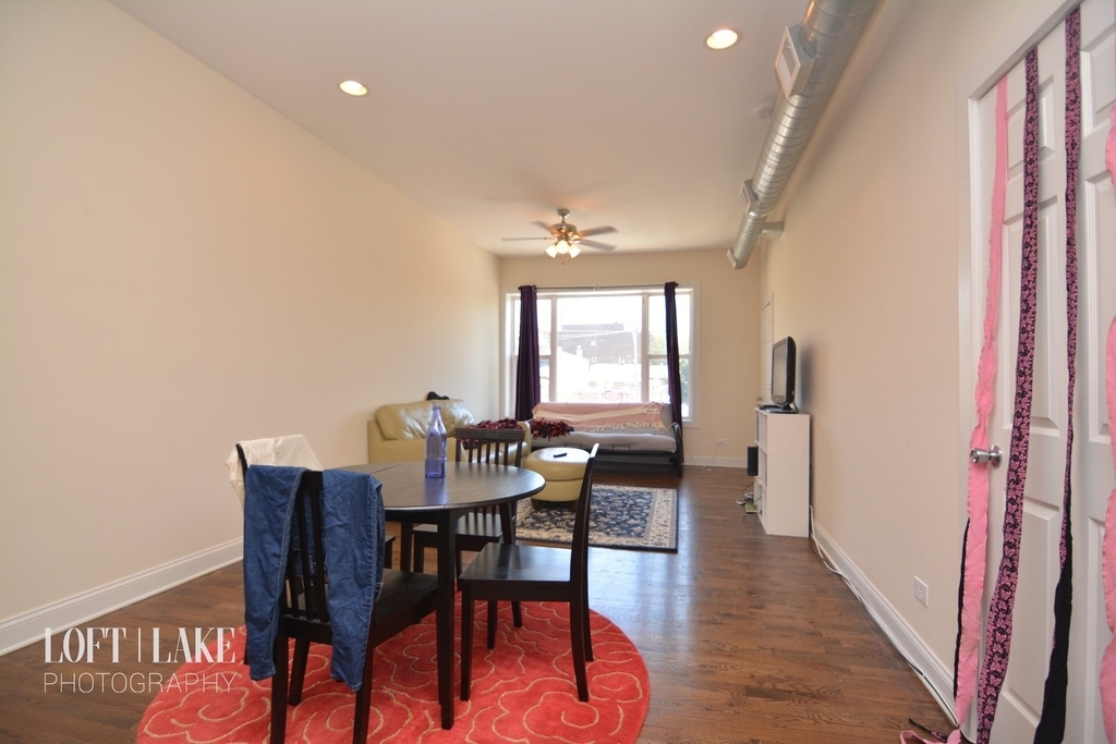 1032 N Ashland Avenue - Photo 3