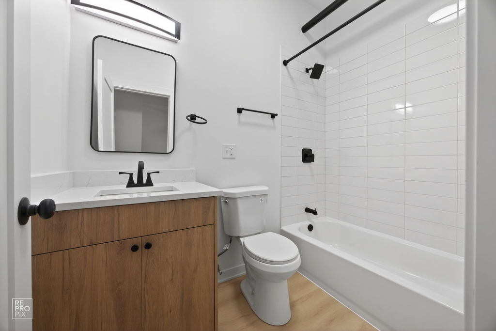 2156 W Arthur Avenue - Photo 7