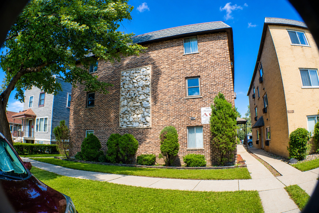 1124 Dunlop Avenue - Photo 1