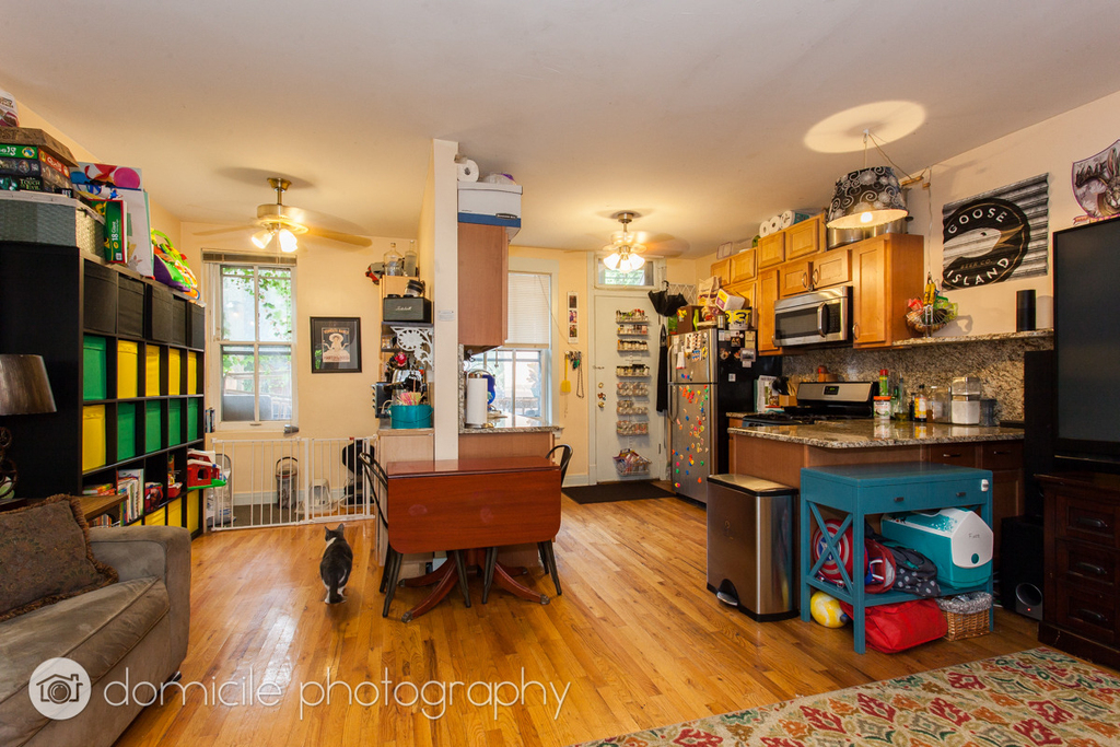 1533 W Leland Avenue - Photo 4