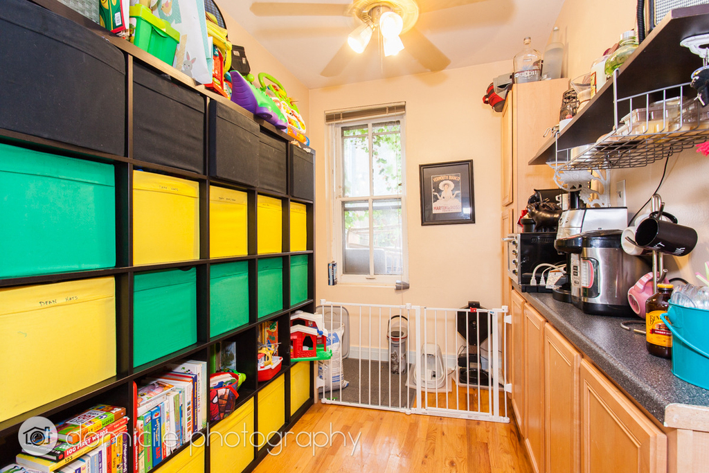 1533 W Leland Avenue - Photo 7