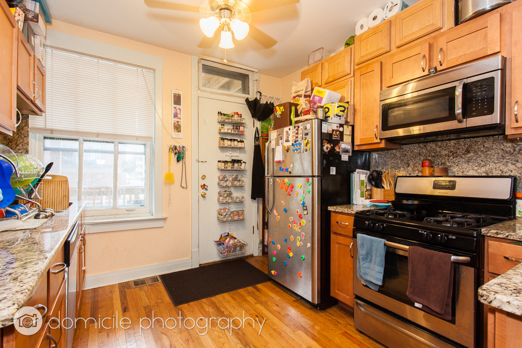 1533 W Leland Avenue - Photo 5
