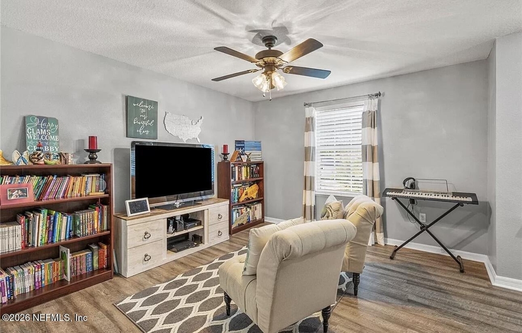 75215 Fern Creek Drive - Photo 3