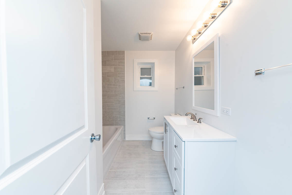 4616 N Monticello Avenue - Photo 9