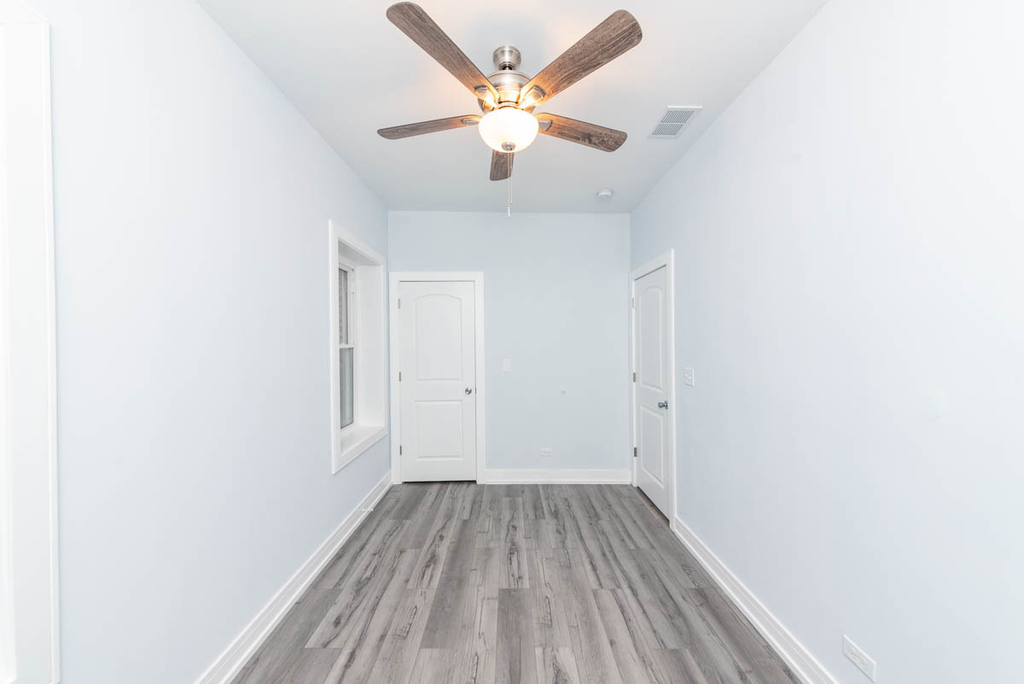 4616 N Monticello Avenue - Photo 8
