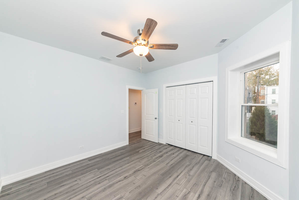 4616 N Monticello Avenue - Photo 6