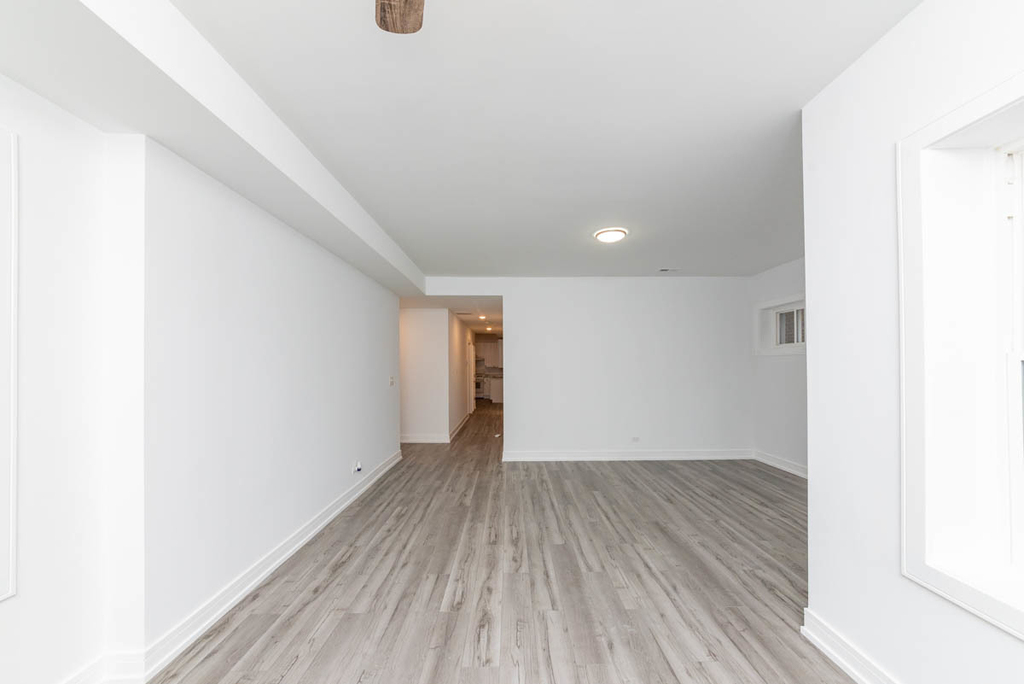 4616 N Monticello Avenue - Photo 2