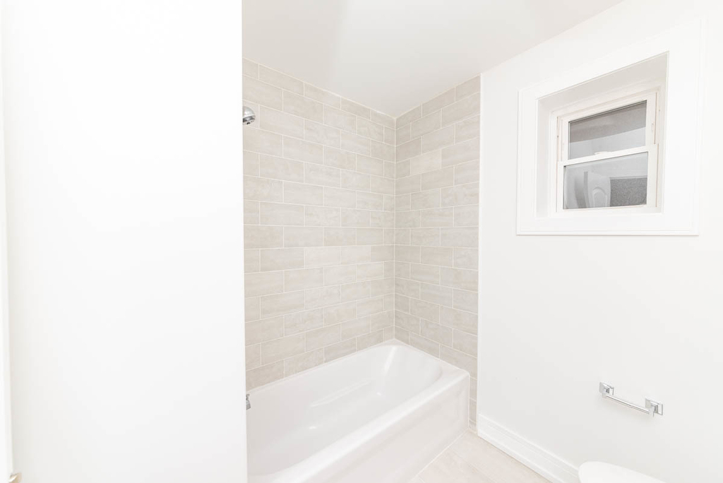 4616 N Monticello Avenue - Photo 10