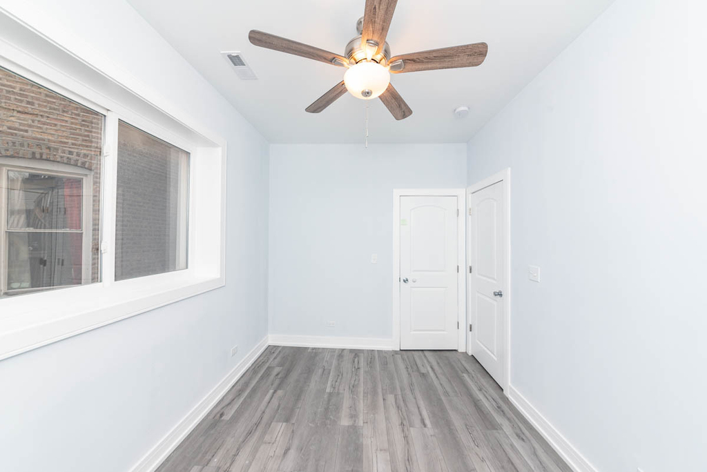 4616 N Monticello Avenue - Photo 14