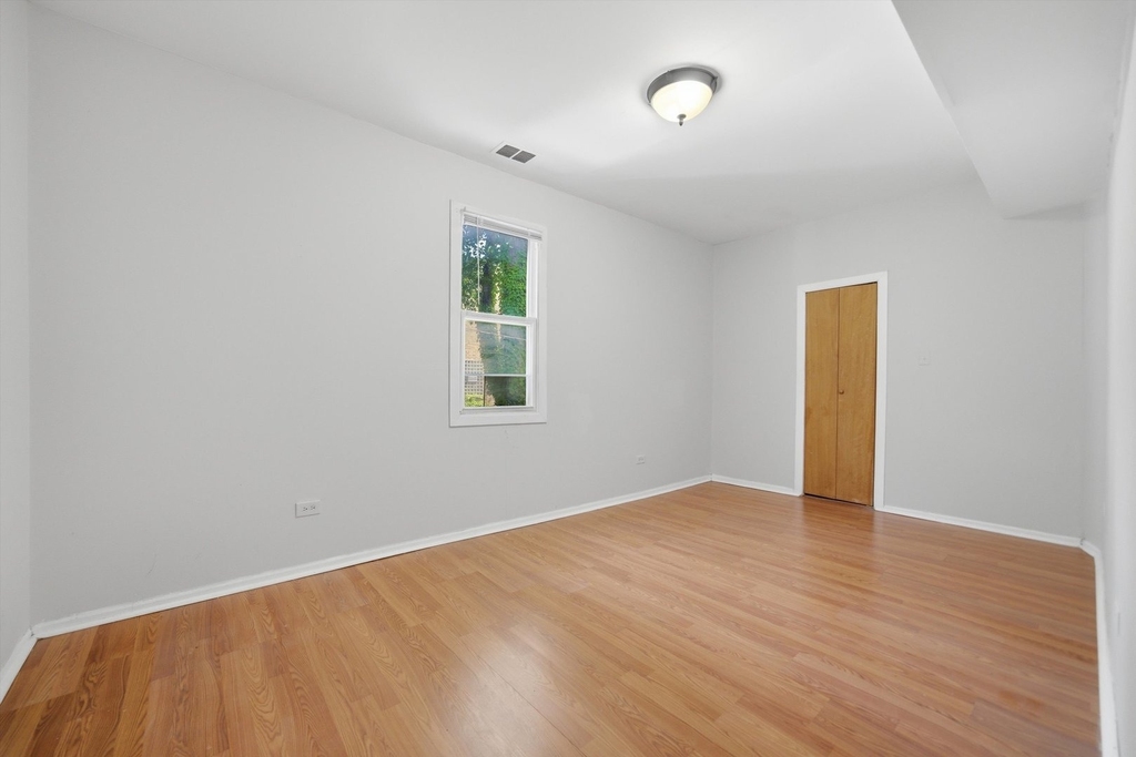 4541 N Western Avenue - Photo 16