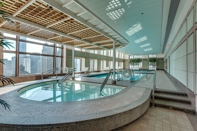 161 E Chicago Avenue - Photo 12